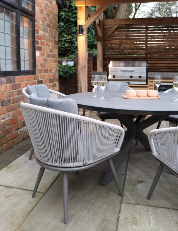 Aspen 4 Seater Round Garden Table & Chairs