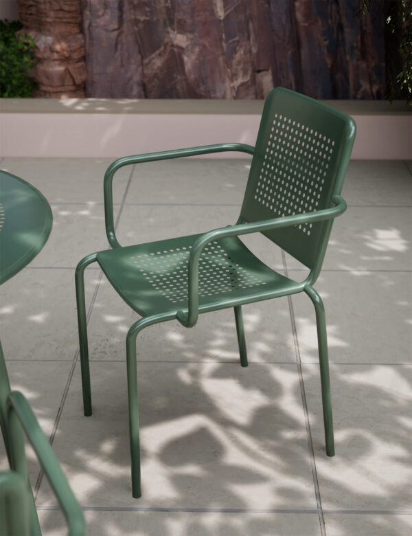 Porto 4 Seater Round Garden Table & Chairs