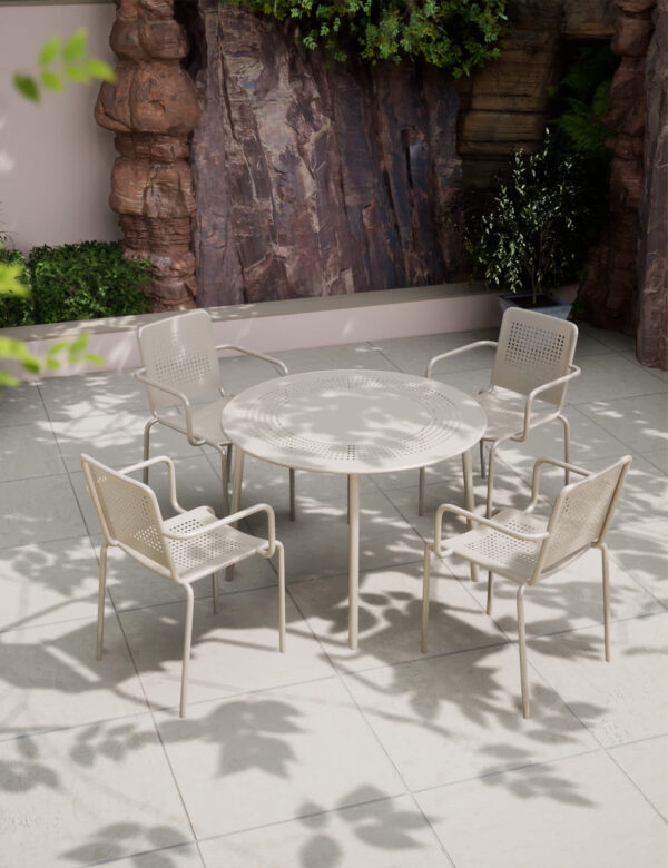 Porto 4 Seater Round Garden Table & Chairs