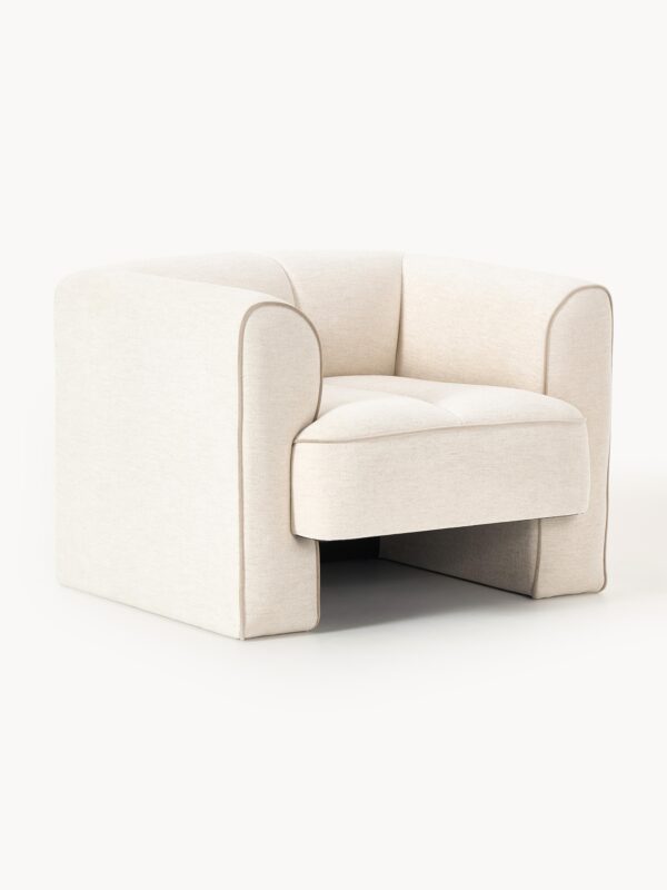 Armchair Bobi